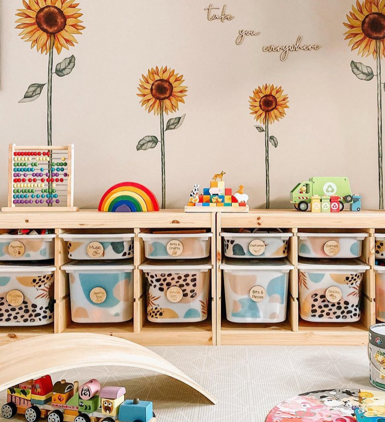 Go Halvies storage box decal